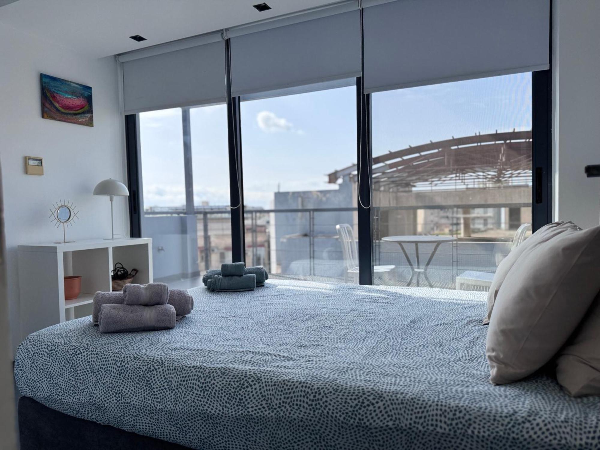 Apartment Kerameikos Spacious Loft Athen